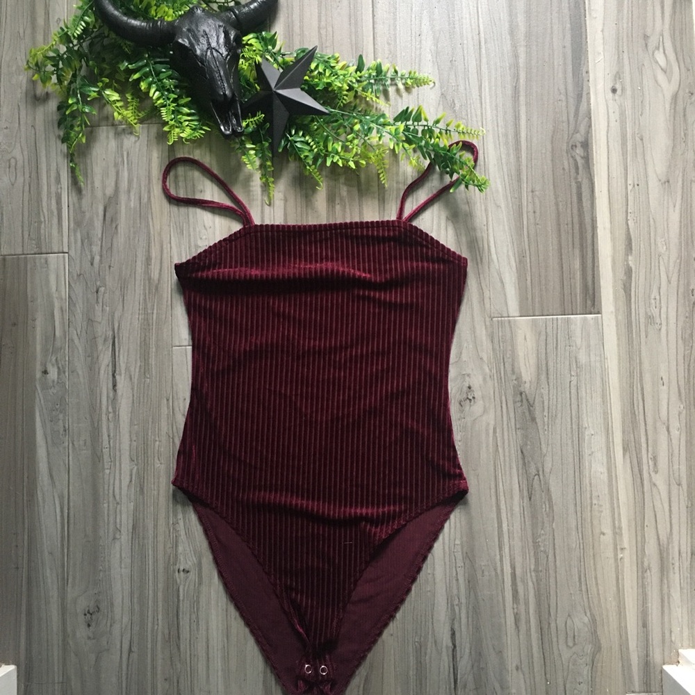 Forever 21 Velvet Ribbed Bodysuit 🤸